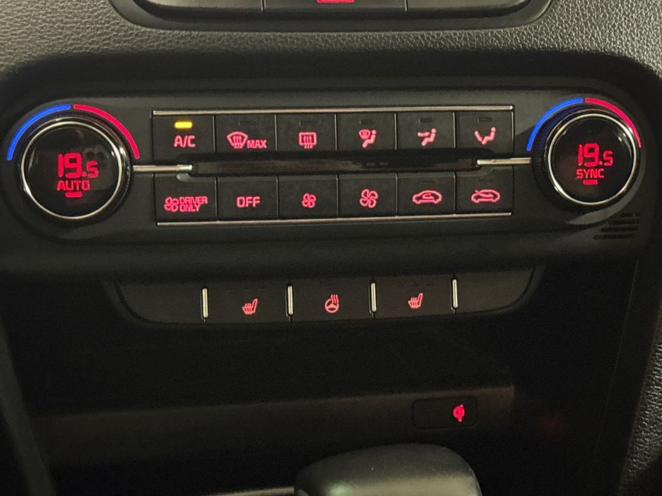 Kia XCeed 1,6 PHEV Upgrade Intro DCT 5d