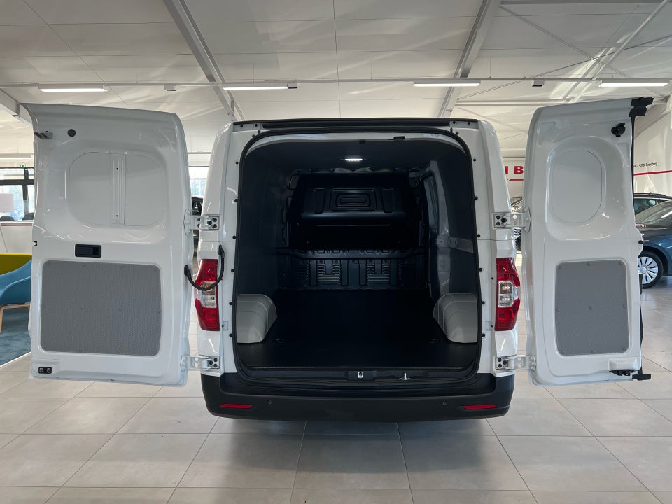 Maxus e-Deliver 3 50 Cargo Van LWB