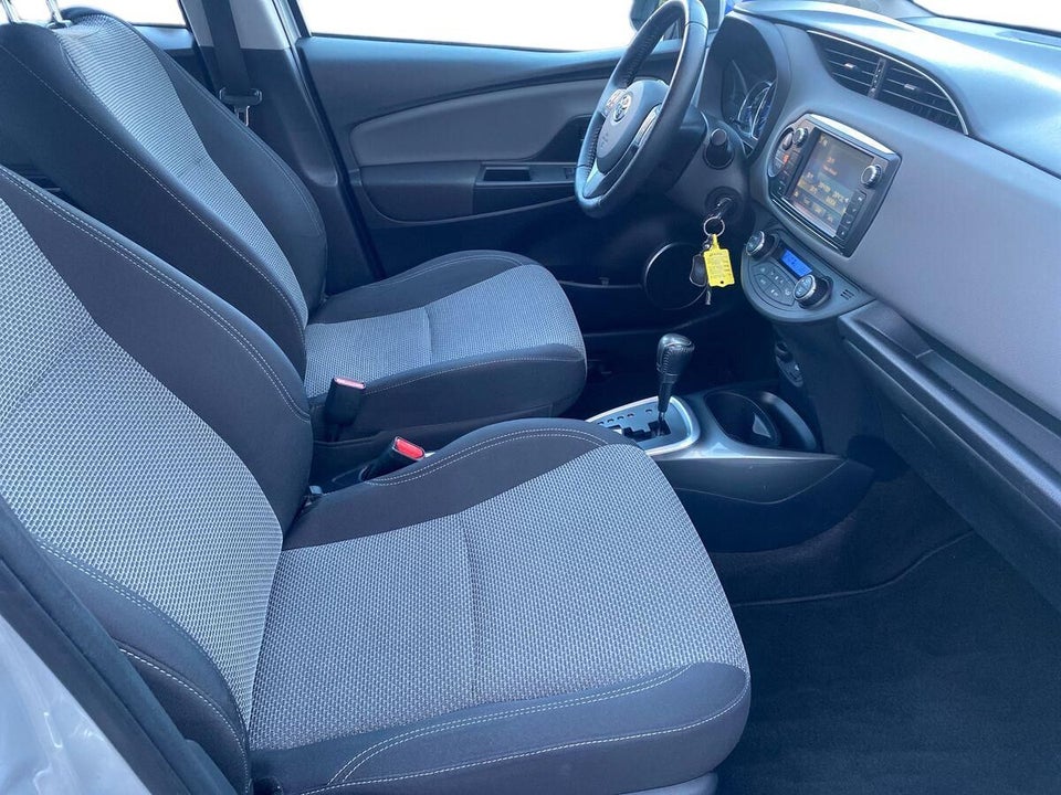 Toyota Yaris 1,5 Hybrid H2 e-CVT 5d