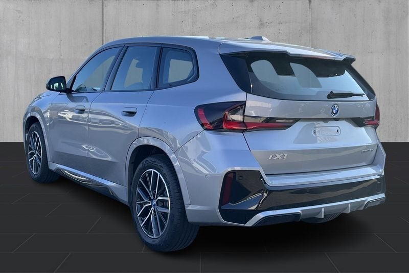 BMW iX1 eDrive20 M-Sport 5d