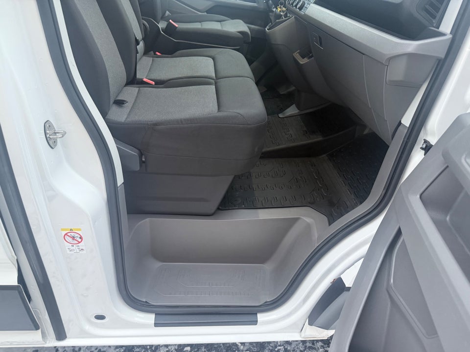 VW Crafter 35 2,0 TDi 177 Kassevogn L3H3 RWD