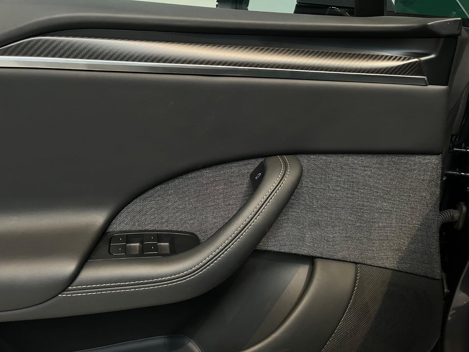 Tesla Model S Plaid Performance AWD 5d