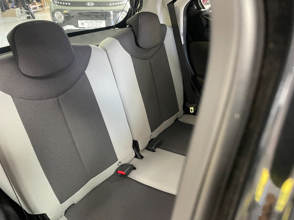 Toyota Aygo 1,0 VVT-i x-play 5d