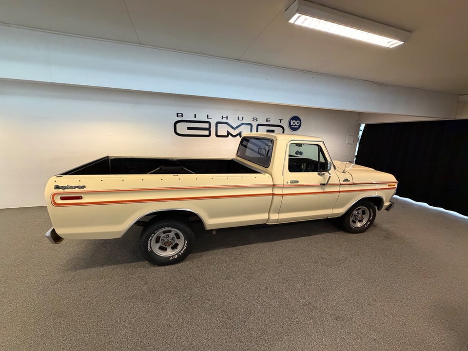 Ford F-150 5,0 Custom aut. 2d