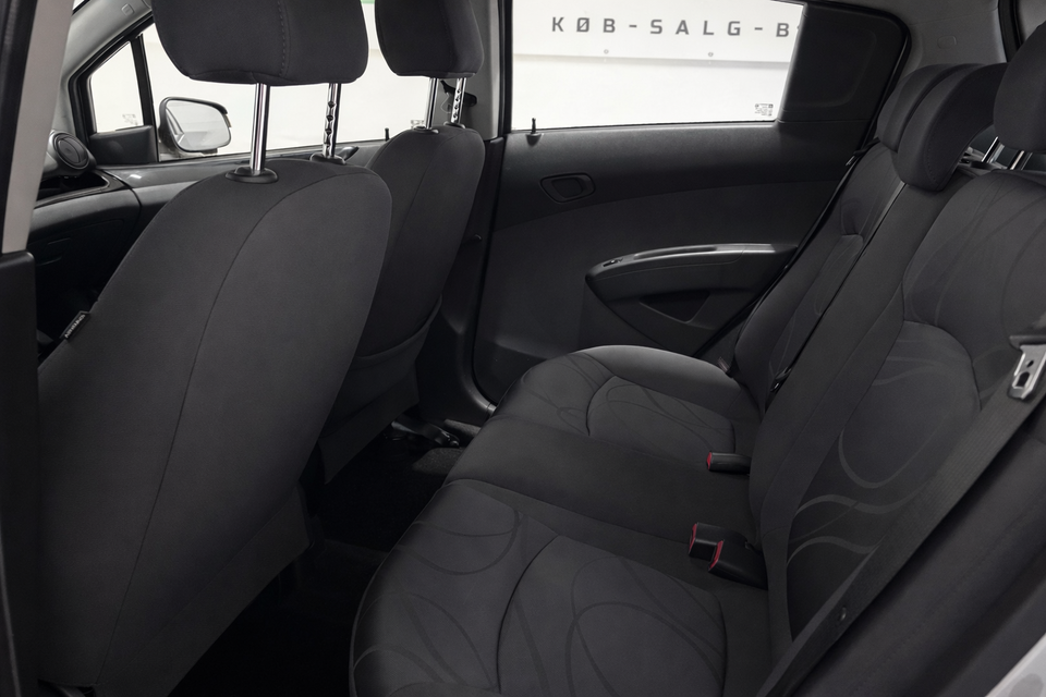 Chevrolet Spark 1,0 LS 5d