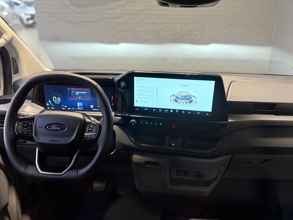 Ford Transit Custom 320 L2 2,0 EcoBlue Sport aut.