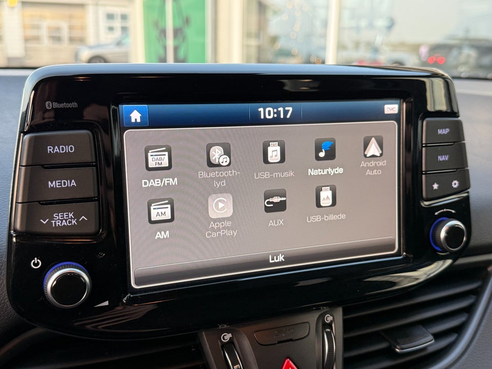 Hyundai i30 1,6 CRDi 110 Premium stc. 5d