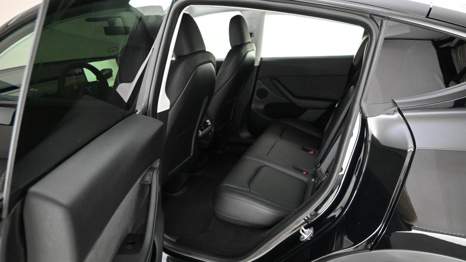 Tesla Model Y Performance AWD 5d