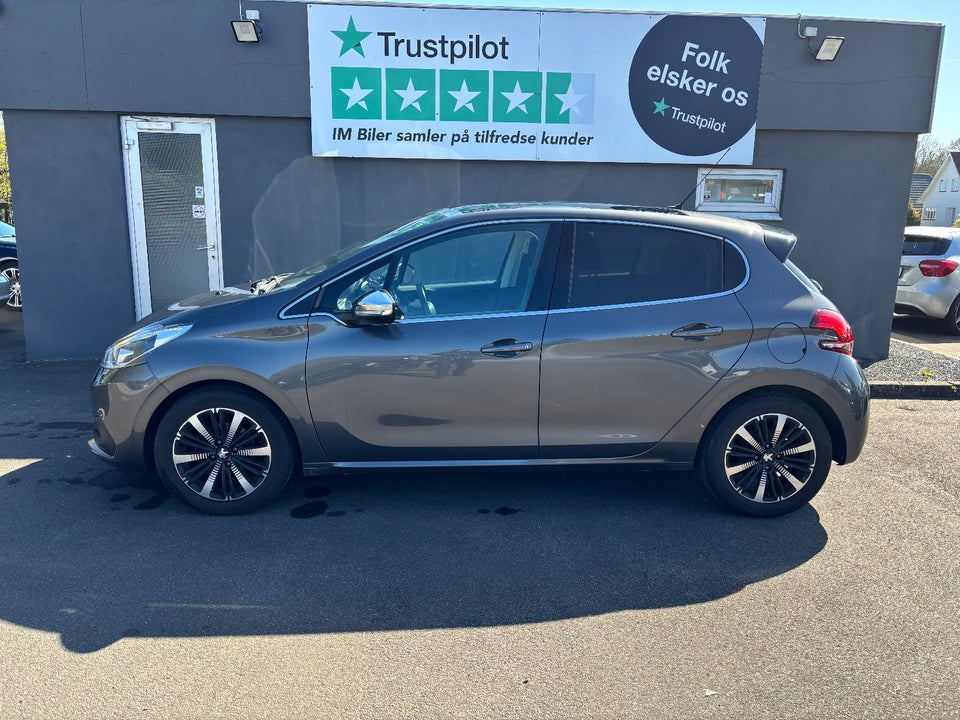 Peugeot 208 1,6 BlueHDi 100 Allure Sky 5d