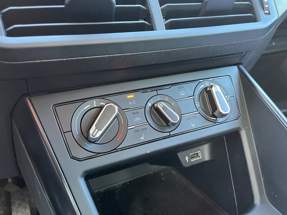 VW Polo 1,0 MPi 75 Comfortline 5d