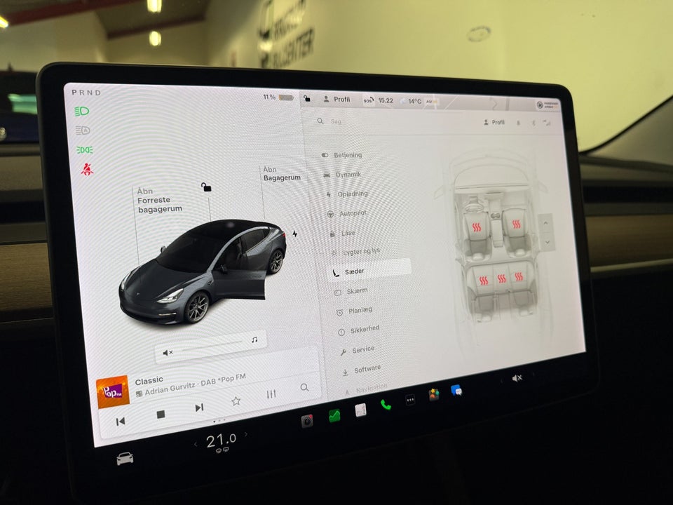 Tesla Model 3 Long Range AWD 4d