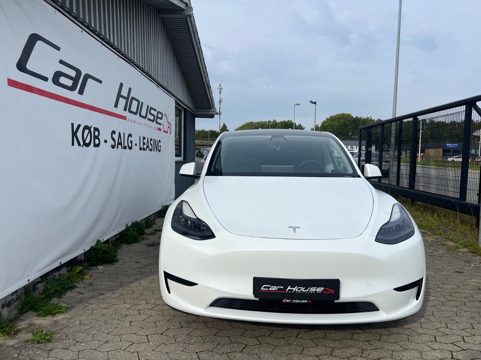Tesla Model Y RWD 5d