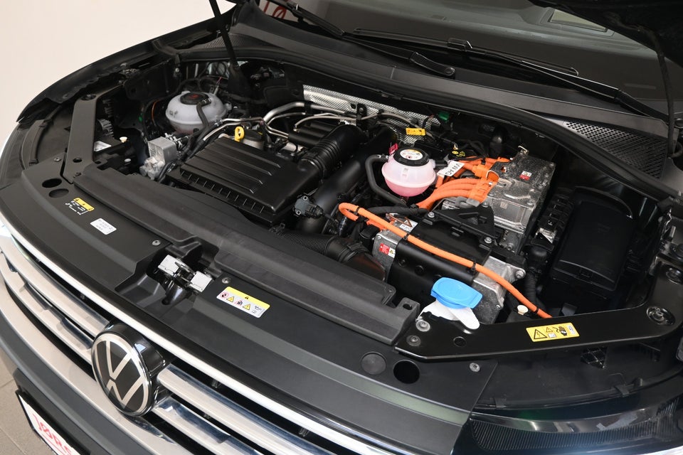 VW Tiguan 1,4 eHybrid Elegance DSG 5d