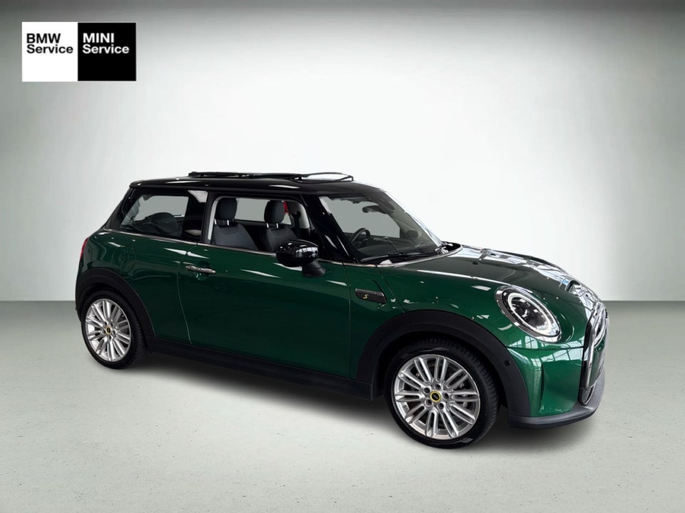 MINI Cooper SE Classic Trim 3d
