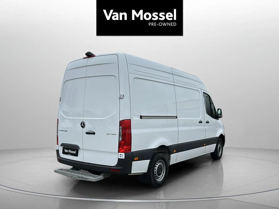 Mercedes Sprinter 317 2,0 CDi A2 Kassevogn PRO aut. RWD