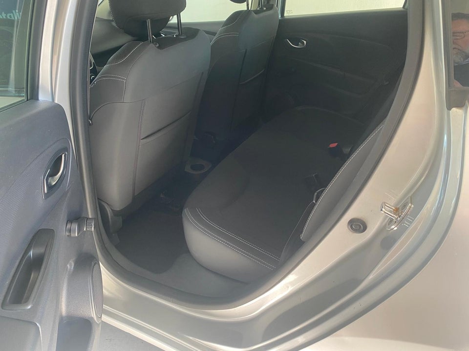 Renault Clio IV 0,9 TCe 75 Zen Sport Tourer 5d