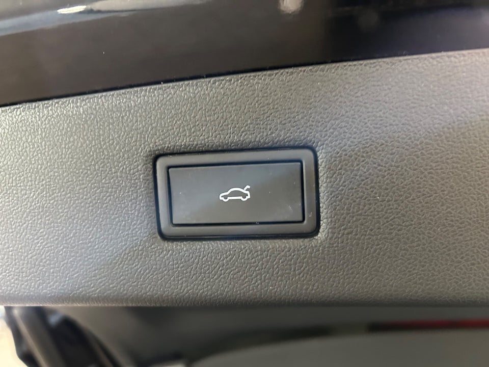 Ford Explorer 79 Select Extended Range 5d