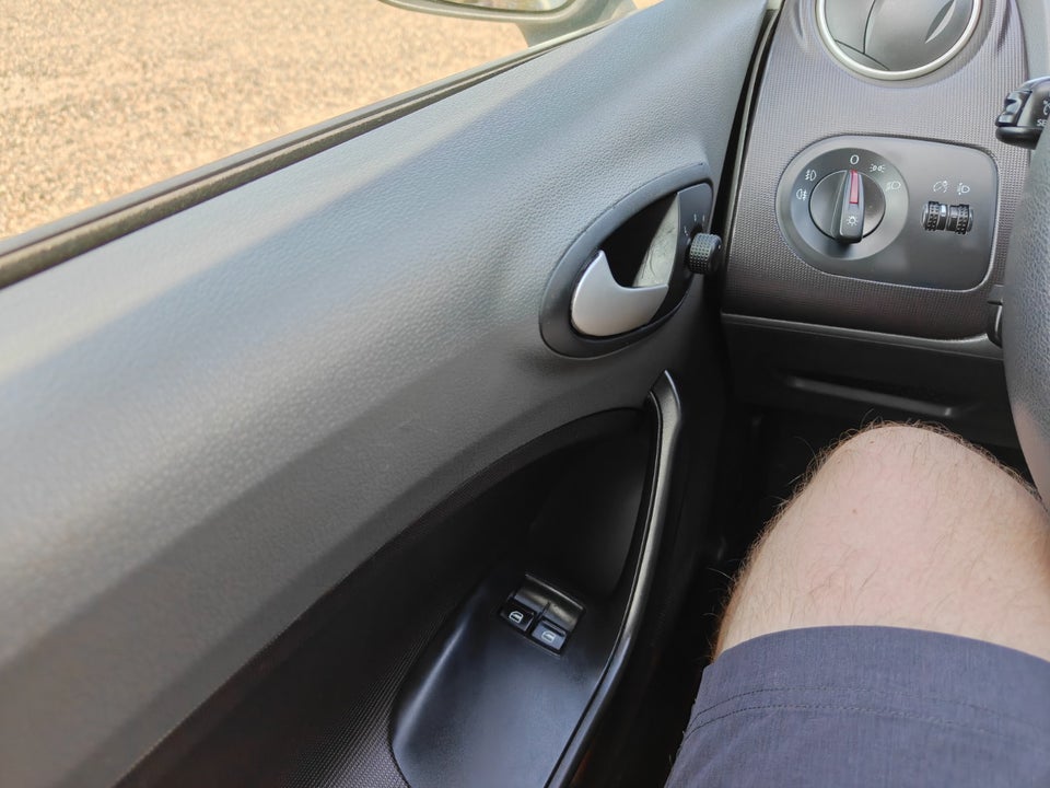 Seat Ibiza 1,2 TDi 75 Reference SC 3d