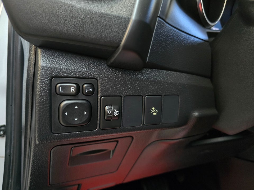 Toyota Auris 1,8 Hybrid H2 Touring Sports CVT 5d