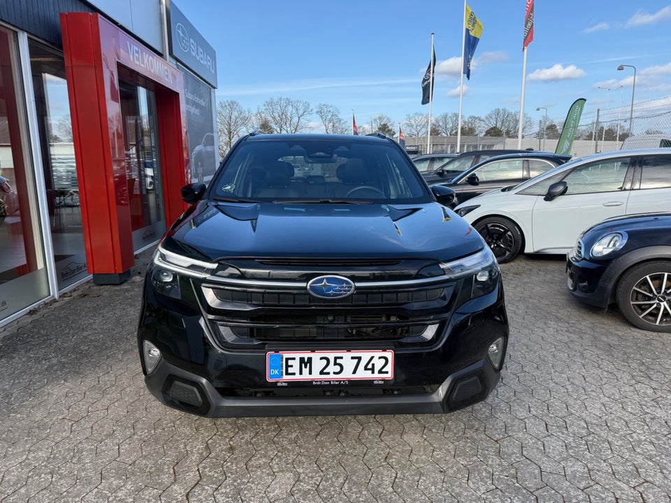 Subaru Forester 2,0 e-Boxer Touring L-tr. 5d