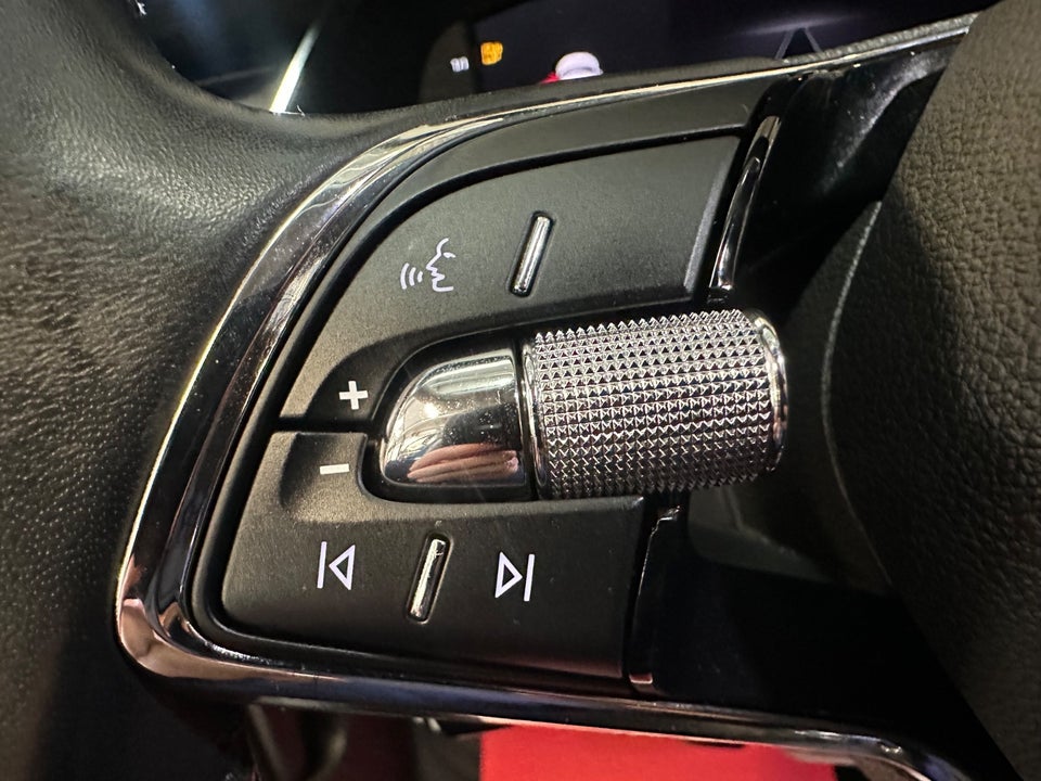 Skoda Octavia 1,4 TSi iV Plus Combi DSG 5d