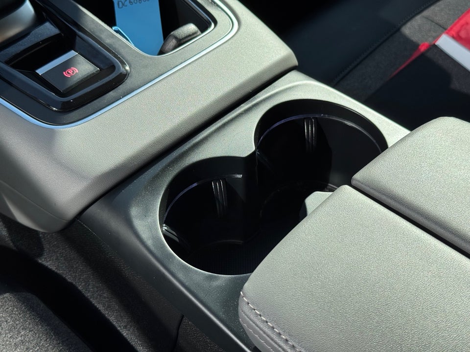 Citroën C5 Aircross 1,6 Hybrid Feel LTD EAT8 5d