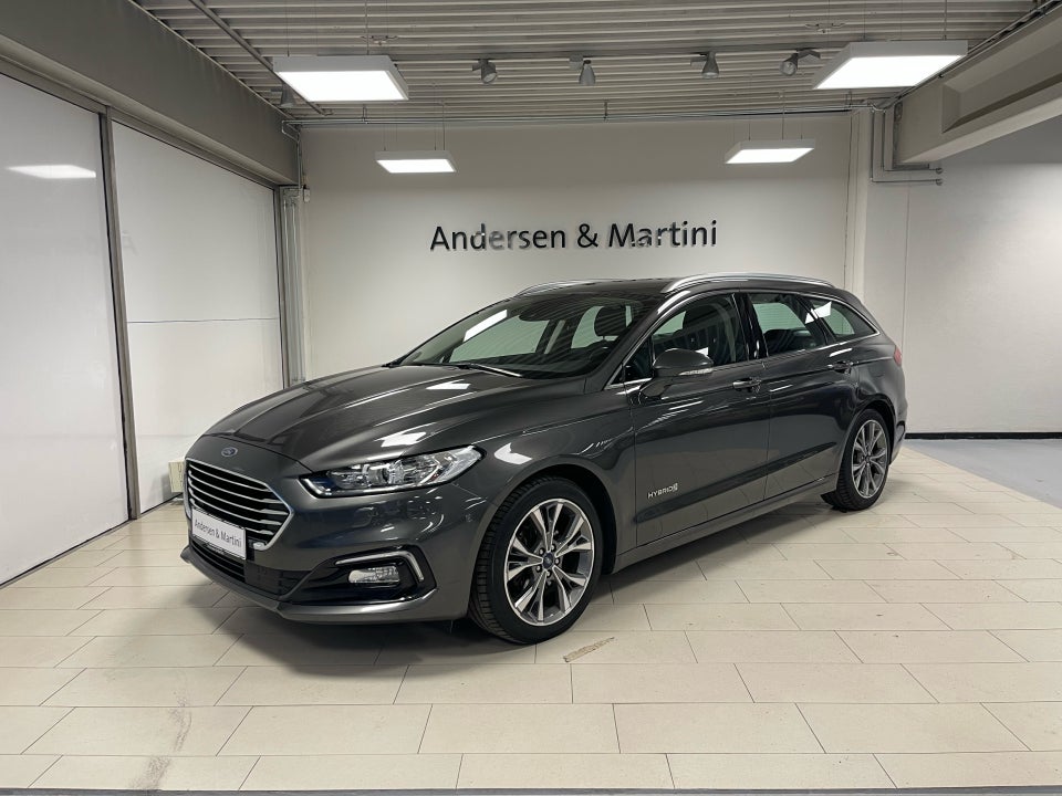 Ford Mondeo 2,0 HEV Titanium stc. CVT 5d