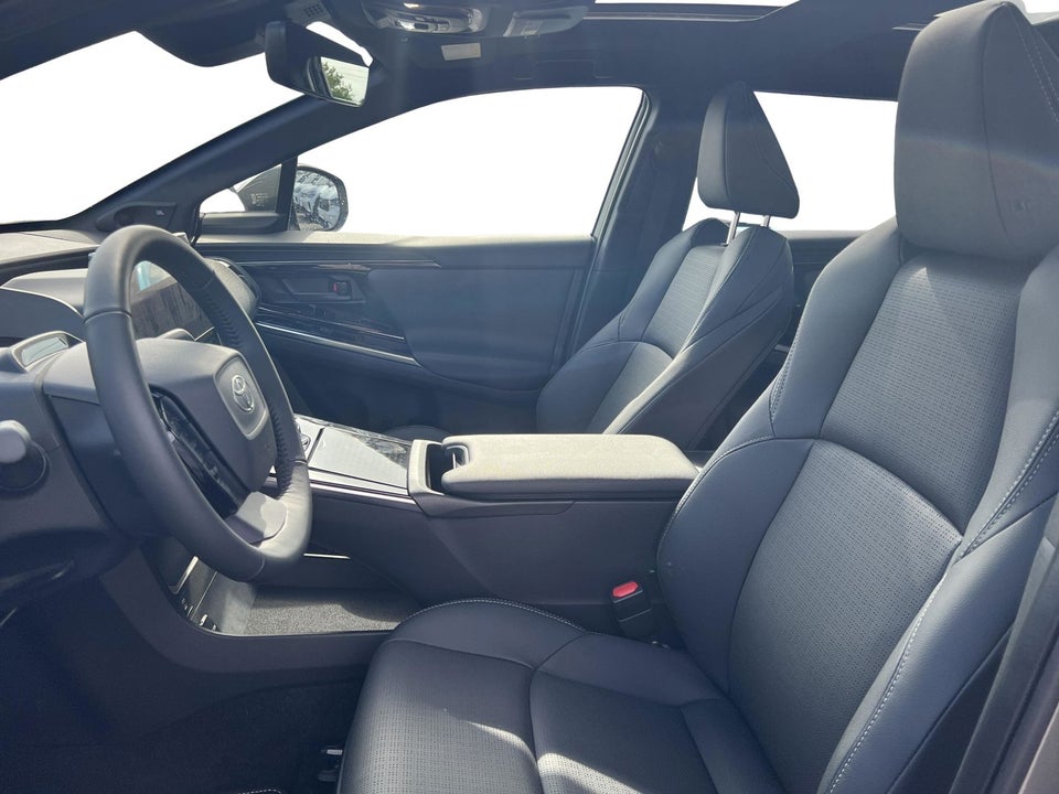 Toyota bZ4X Executive Premium 5d