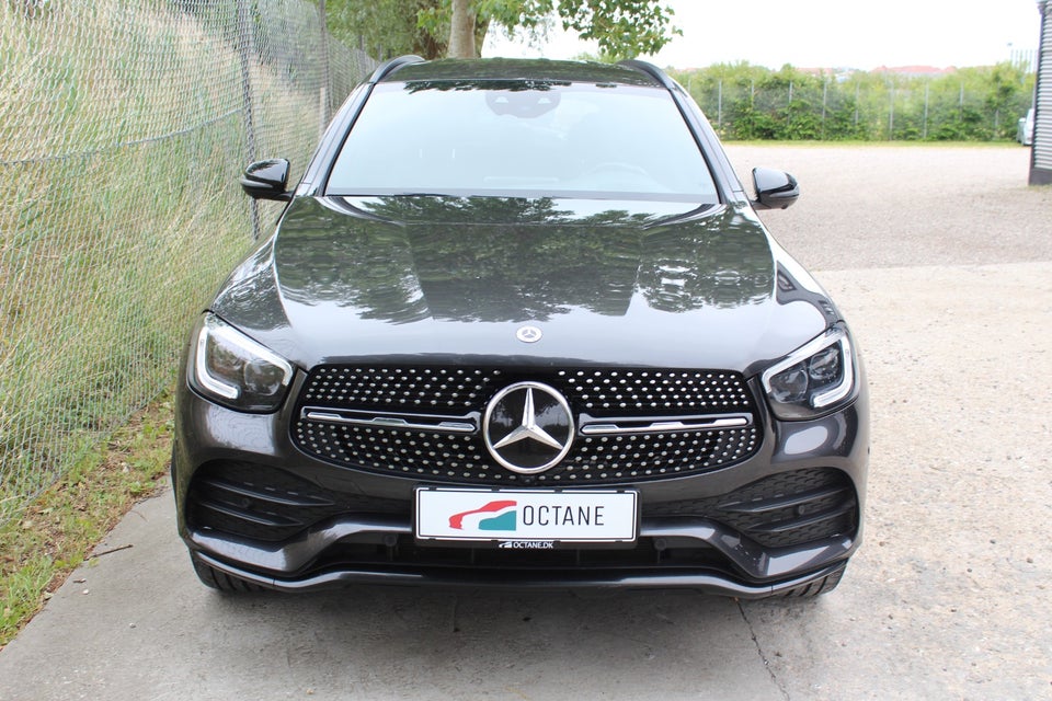 Mercedes GLC300 d 2,0 AMG Line aut. 4Matic 5d