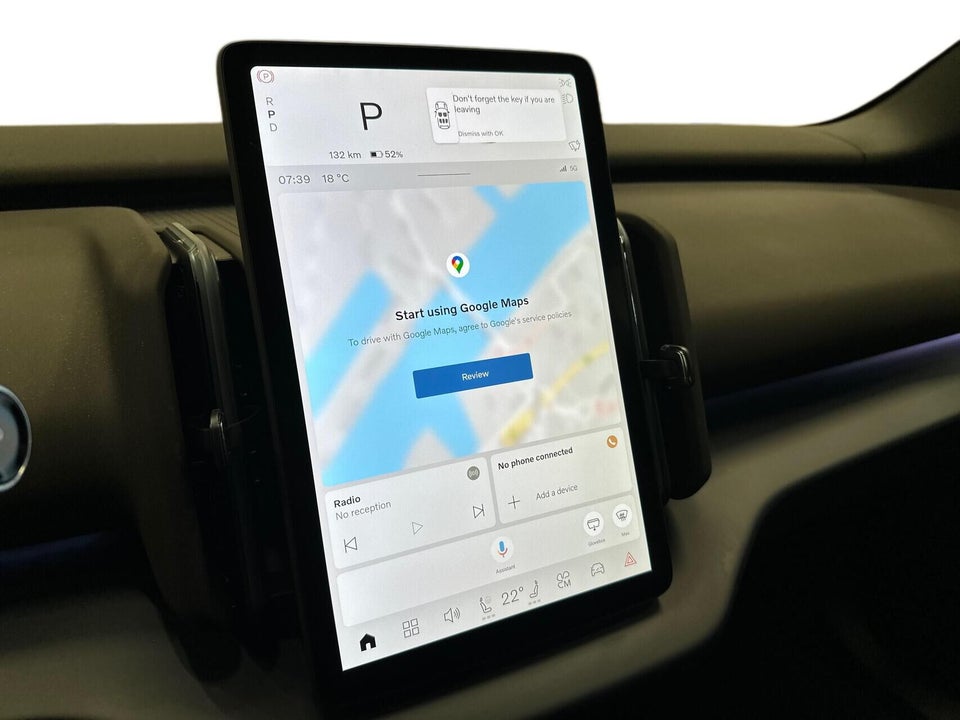 Volvo EX30 Standard Range Plus 5d