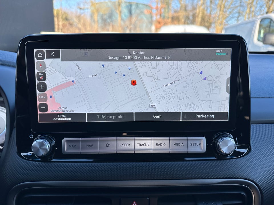 Hyundai Kona 64 EV Essential Van 5d