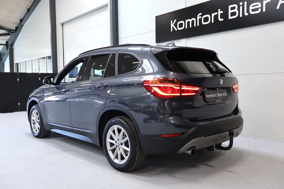 BMW X1 2,0 sDrive18d Advantage aut. 5d