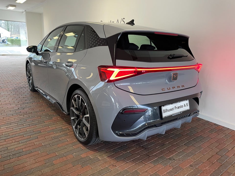 Cupra Born 58 High 5d