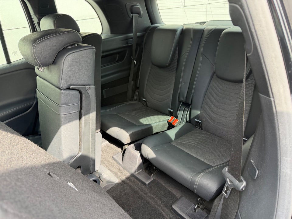 Mercedes EQB250 7prs 5d