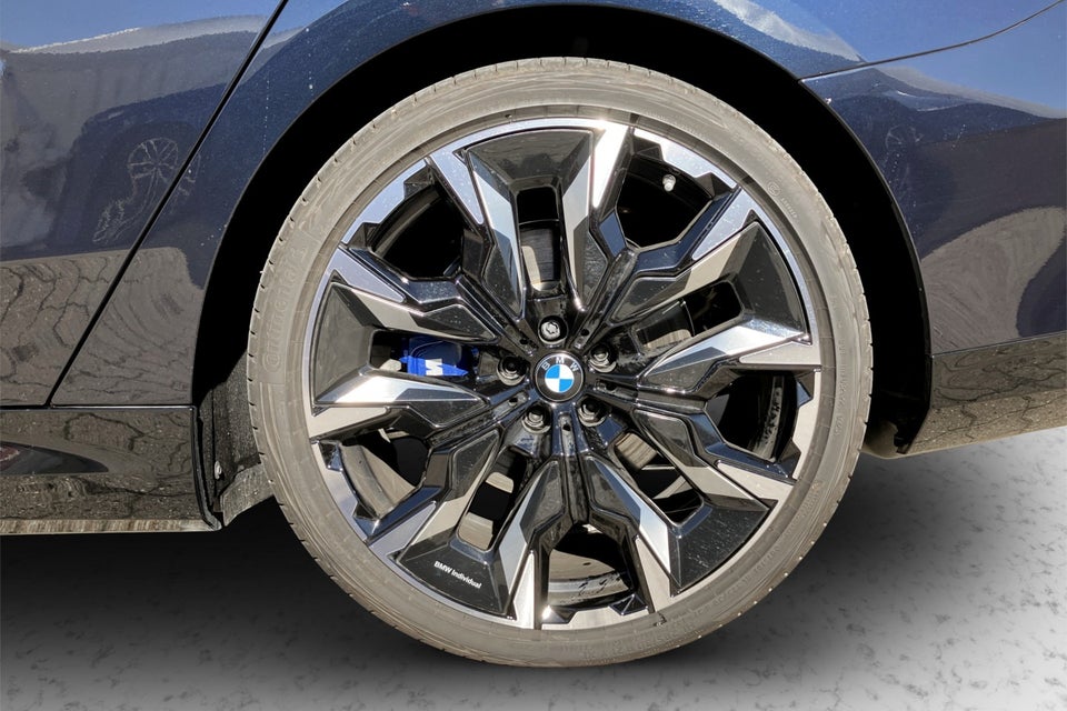 BMW i5 eDrive40 Touring Fully Charged 5d