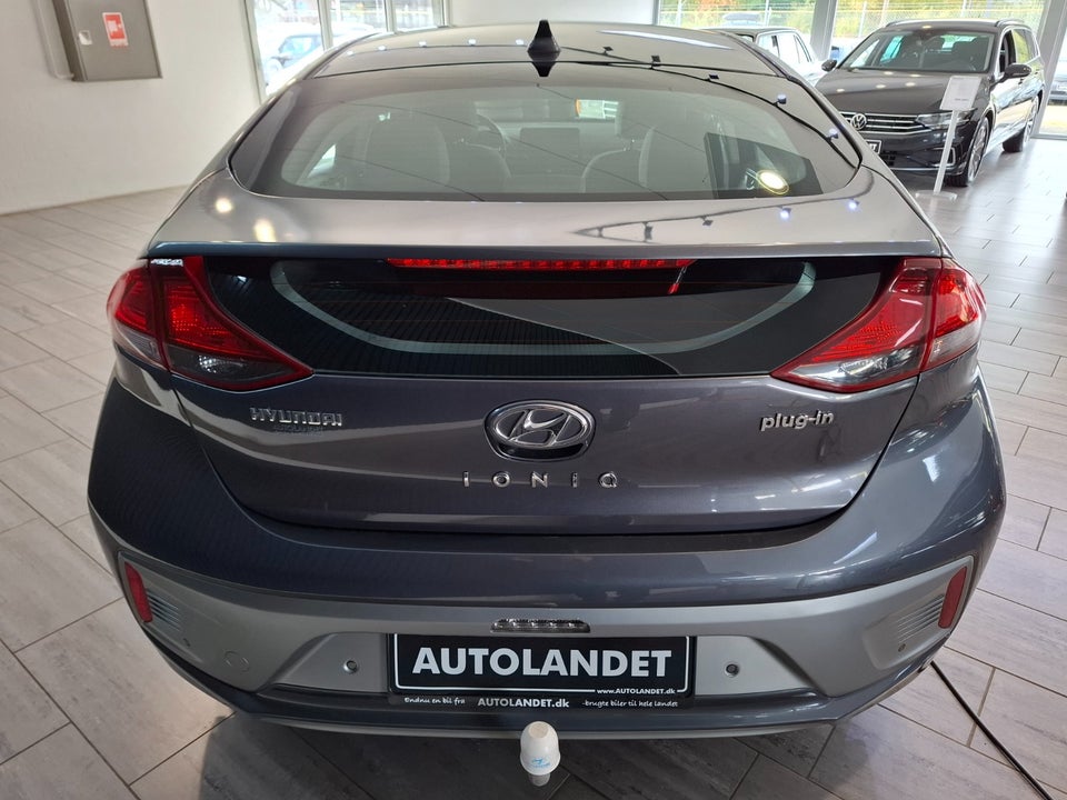 Hyundai Ioniq 1,6 PHEV Trend DCT 5d