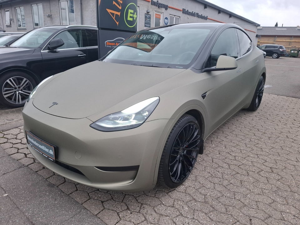 Tesla Model Y Performance AWD 5d