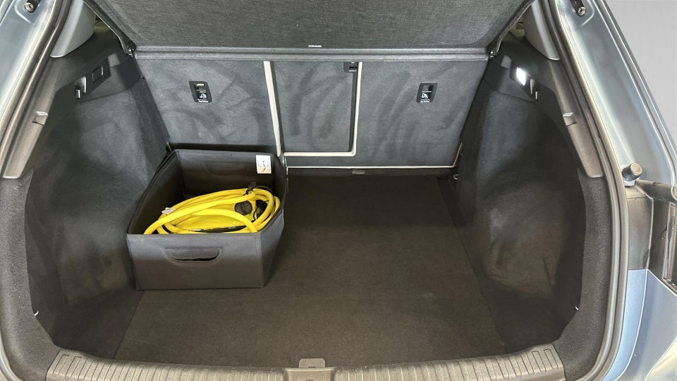 Audi Q4 e-tron 35 S-line 5d