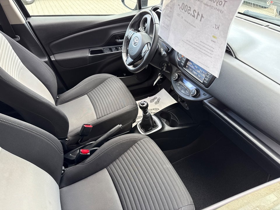 Toyota Yaris 1,5 VVT-iE T2 Premium 5d