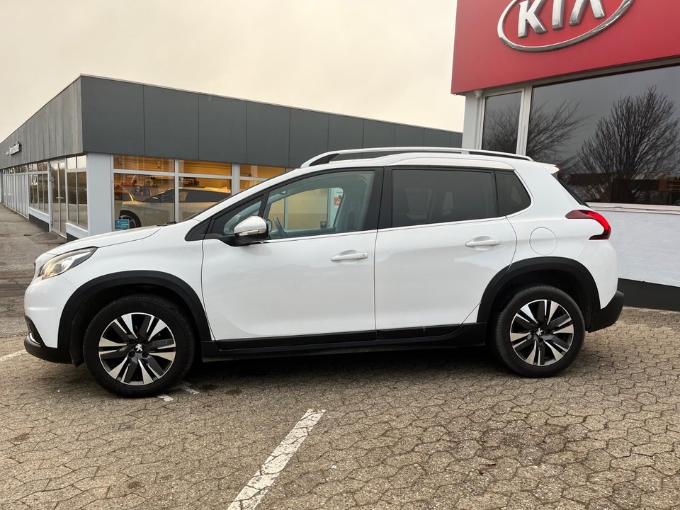 Peugeot 2008 1,6 BlueHDi 100 Desire Sky 5d