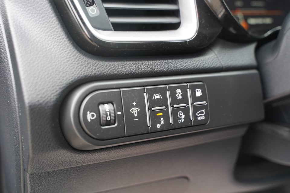 Kia XCeed 1,6 PHEV Upgrade DCT 5d