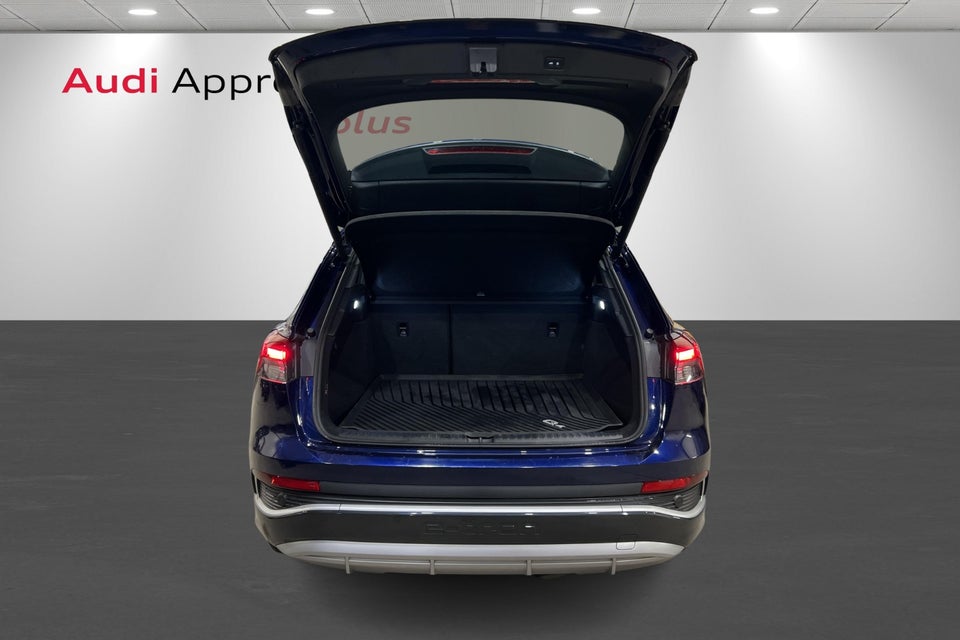 Audi Q4 e-tron 40 S-line 5d
