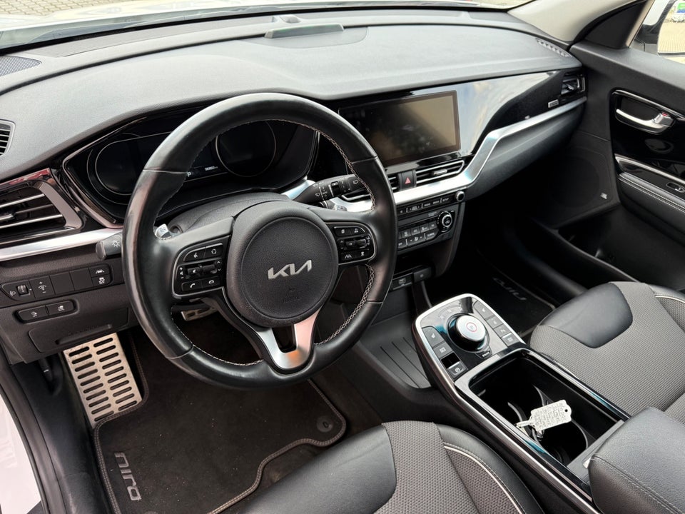 Kia e-Niro 64 Advance 5d