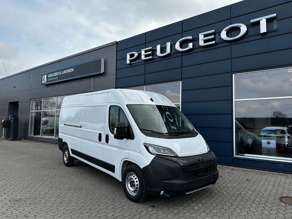 Peugeot Boxer 435 2,2 BlueHDi 180 L3H2 Premium