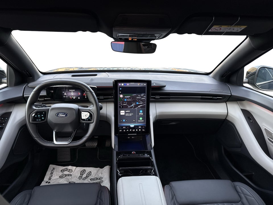 Ford Explorer 84 Premium Extended Range AWD 5d