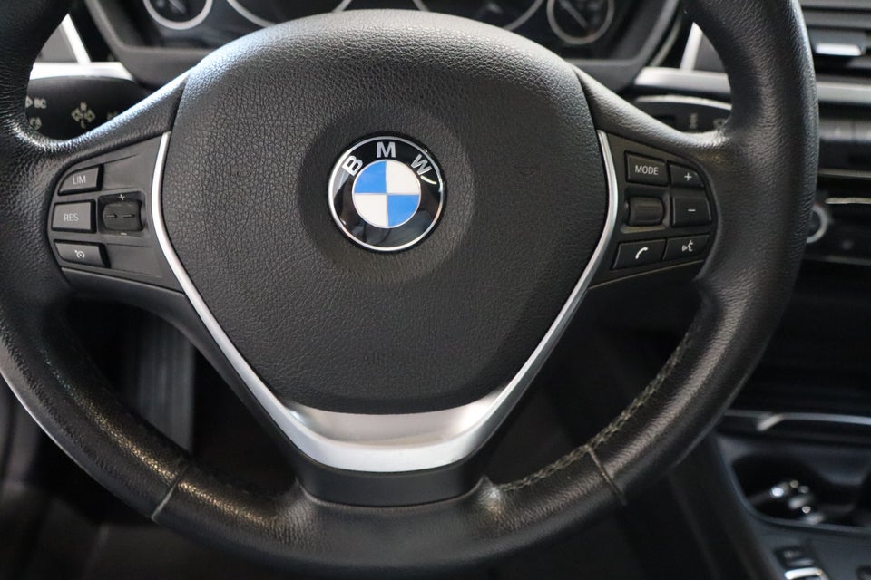 BMW 325d 2,0 Touring Sport Line aut. 5d