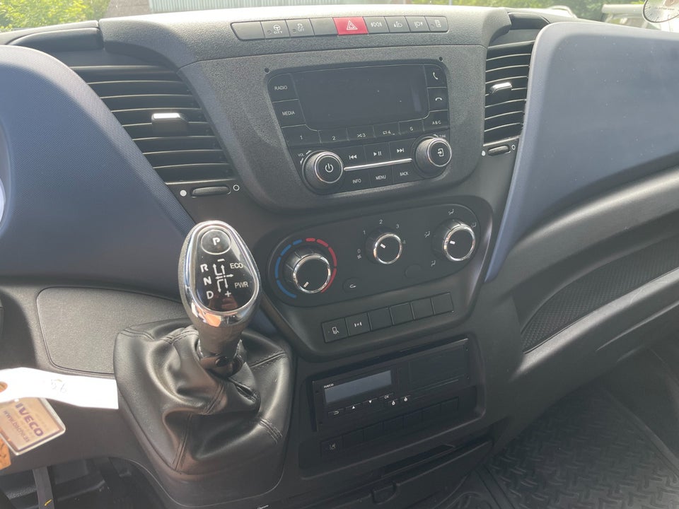 Iveco Daily 3,0 70C21 Db.Kab m/lad AG8 4d