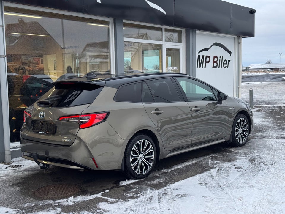 Toyota Corolla 1,8 Hybrid H3 Design Touring Sports MDS 5d