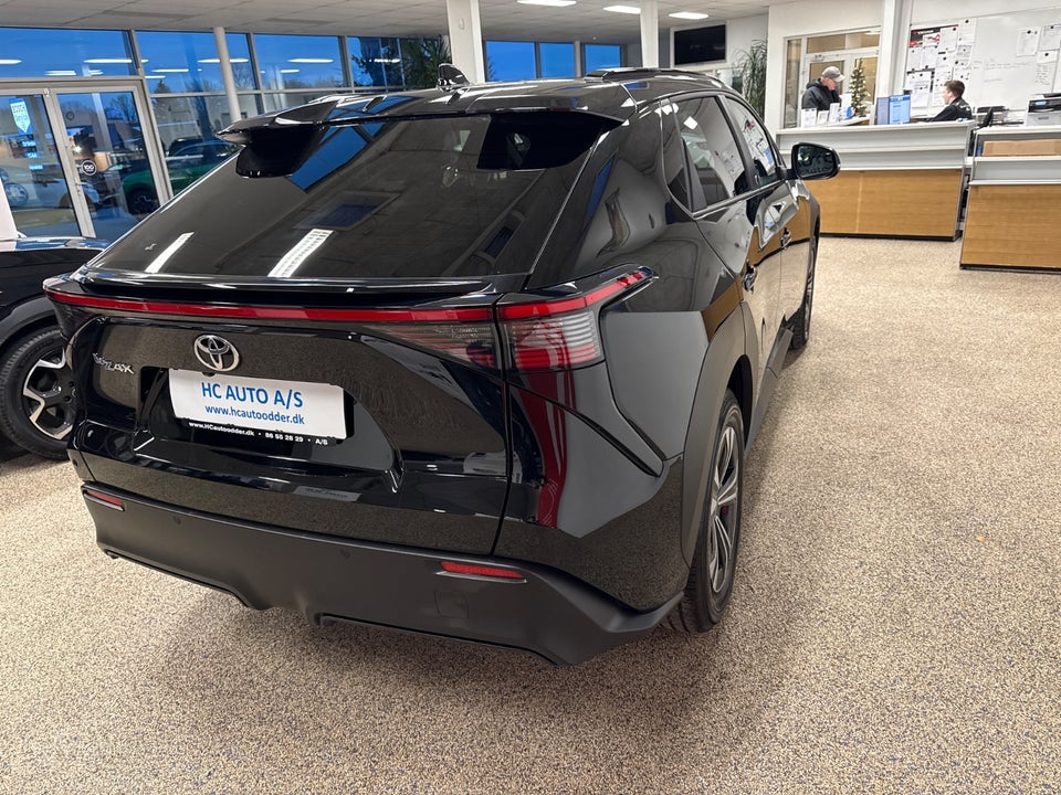 Toyota bZ4X Active 5d