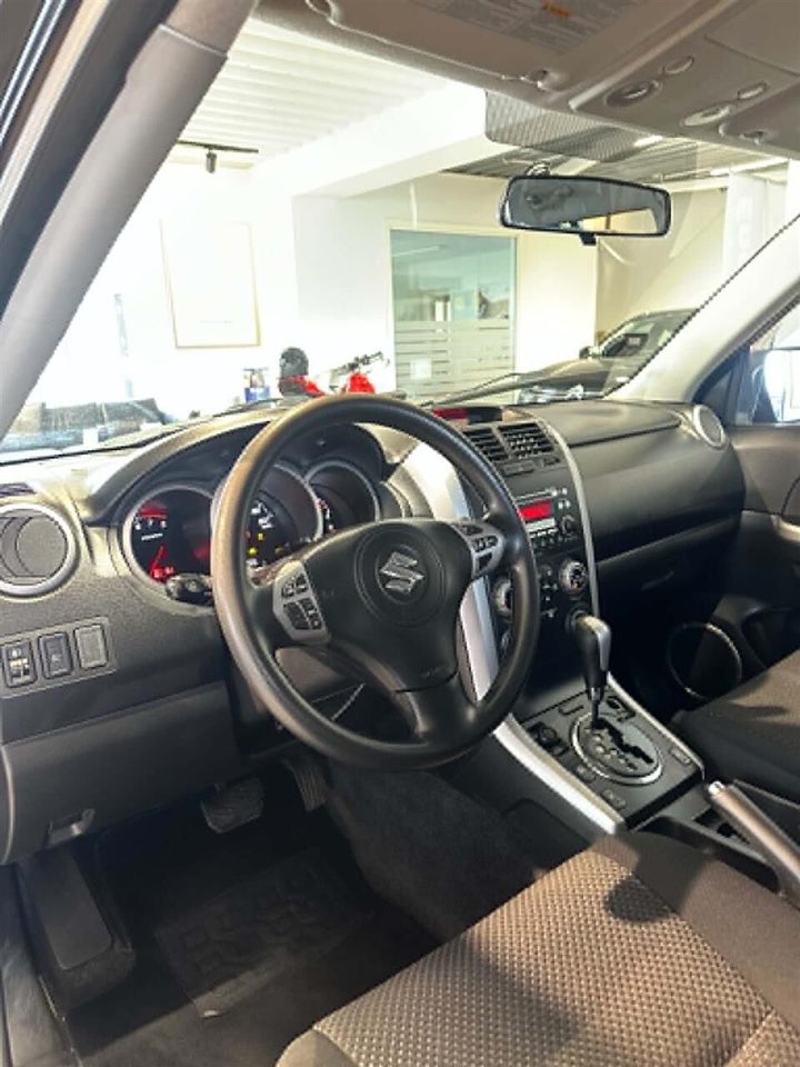 Suzuki Grand Vitara 2,0 GLS aut. 5d